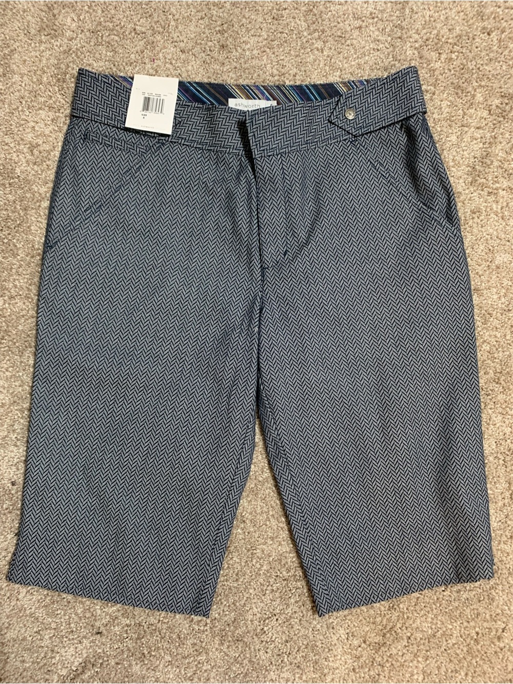 Ashworth Women’s Golf Shorts Tahitian Shores Chevron Blue White Size 6